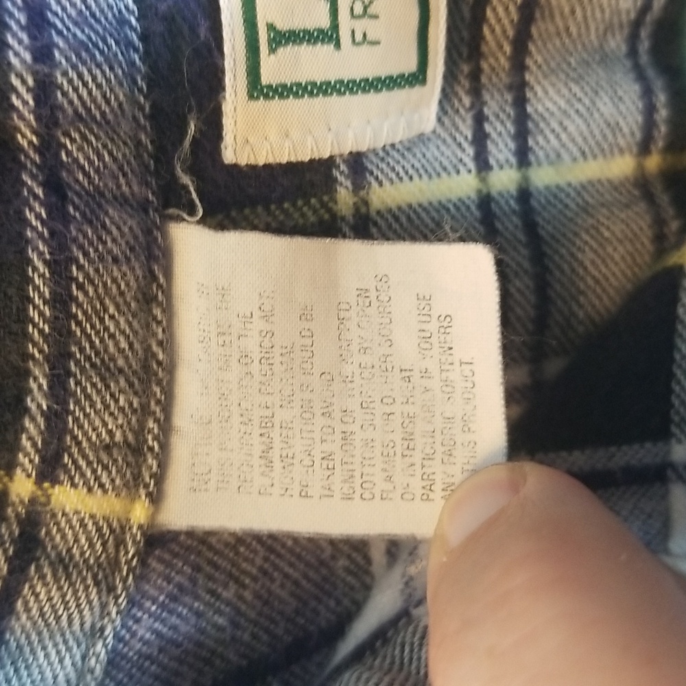L.L.Bean 90s Button Down Plaid/Flannel Long Sleeve Shirt, Size Large - Picture 7 of 9